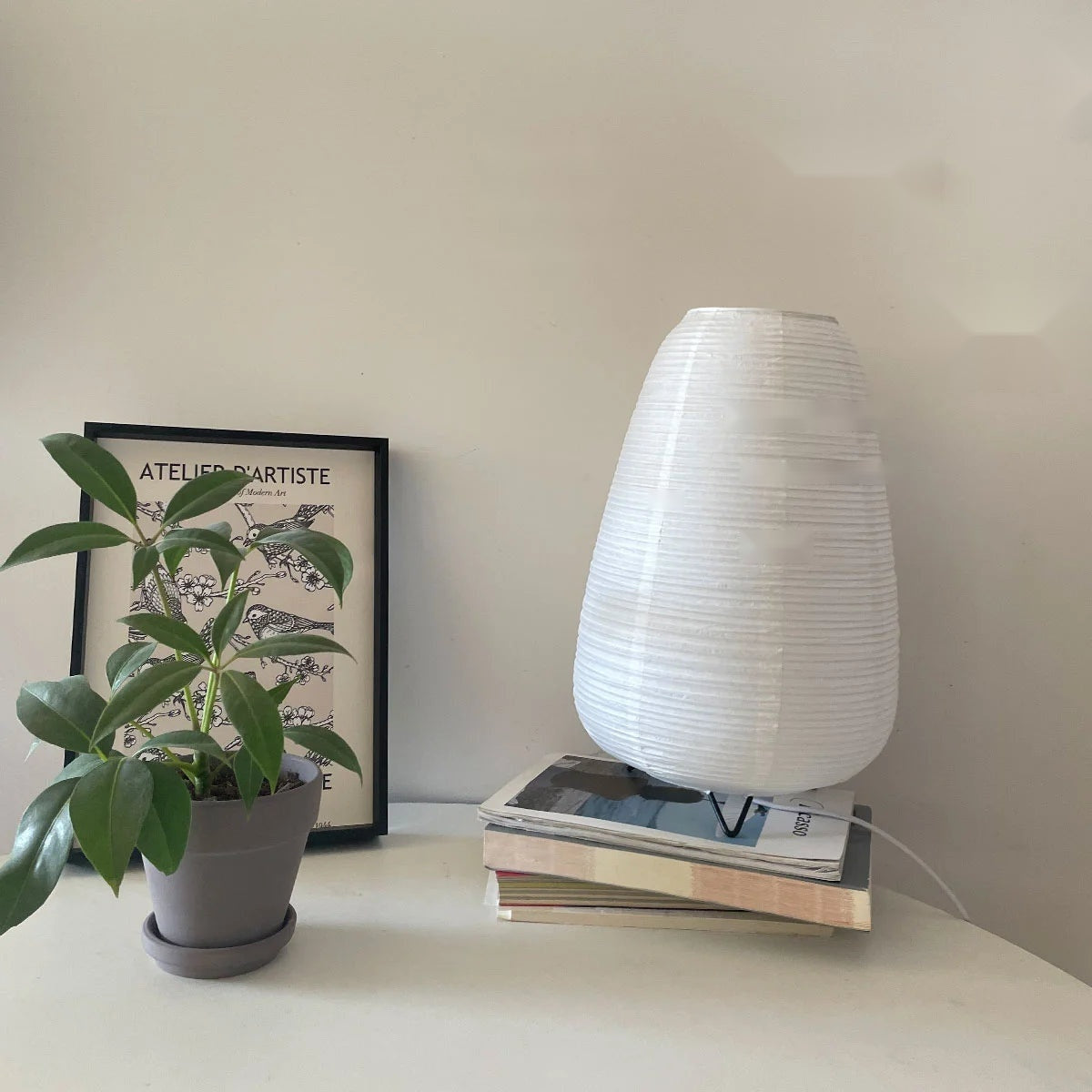 The Serene Table Lamp