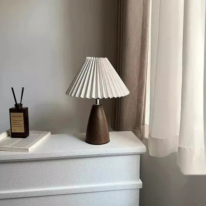 The Ceramic Pleated Table Lamp — Retro Bedside & Desk Light with Fabric Shade