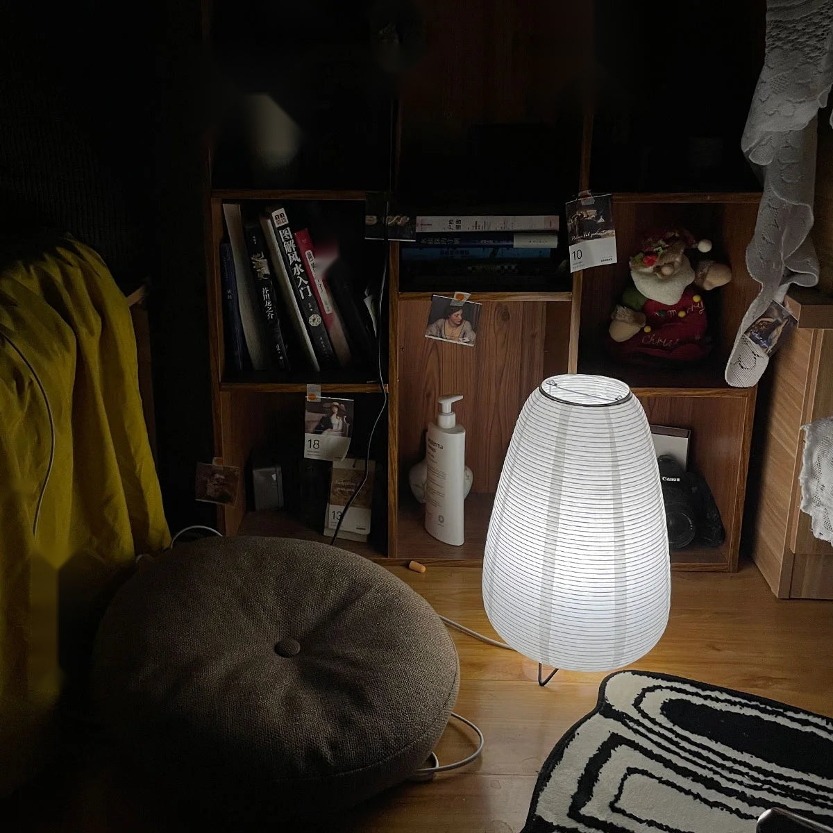 The Serene Table Lamp