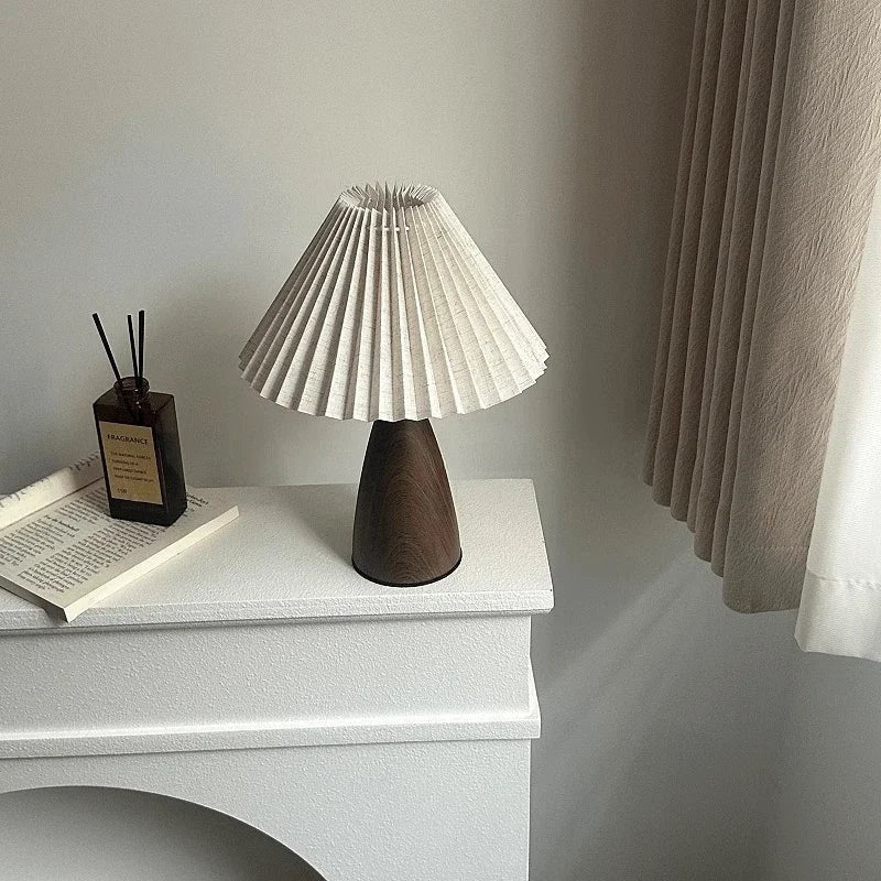 The Ceramic Pleated Table Lamp — Retro Bedside & Desk Light with Fabric Shade