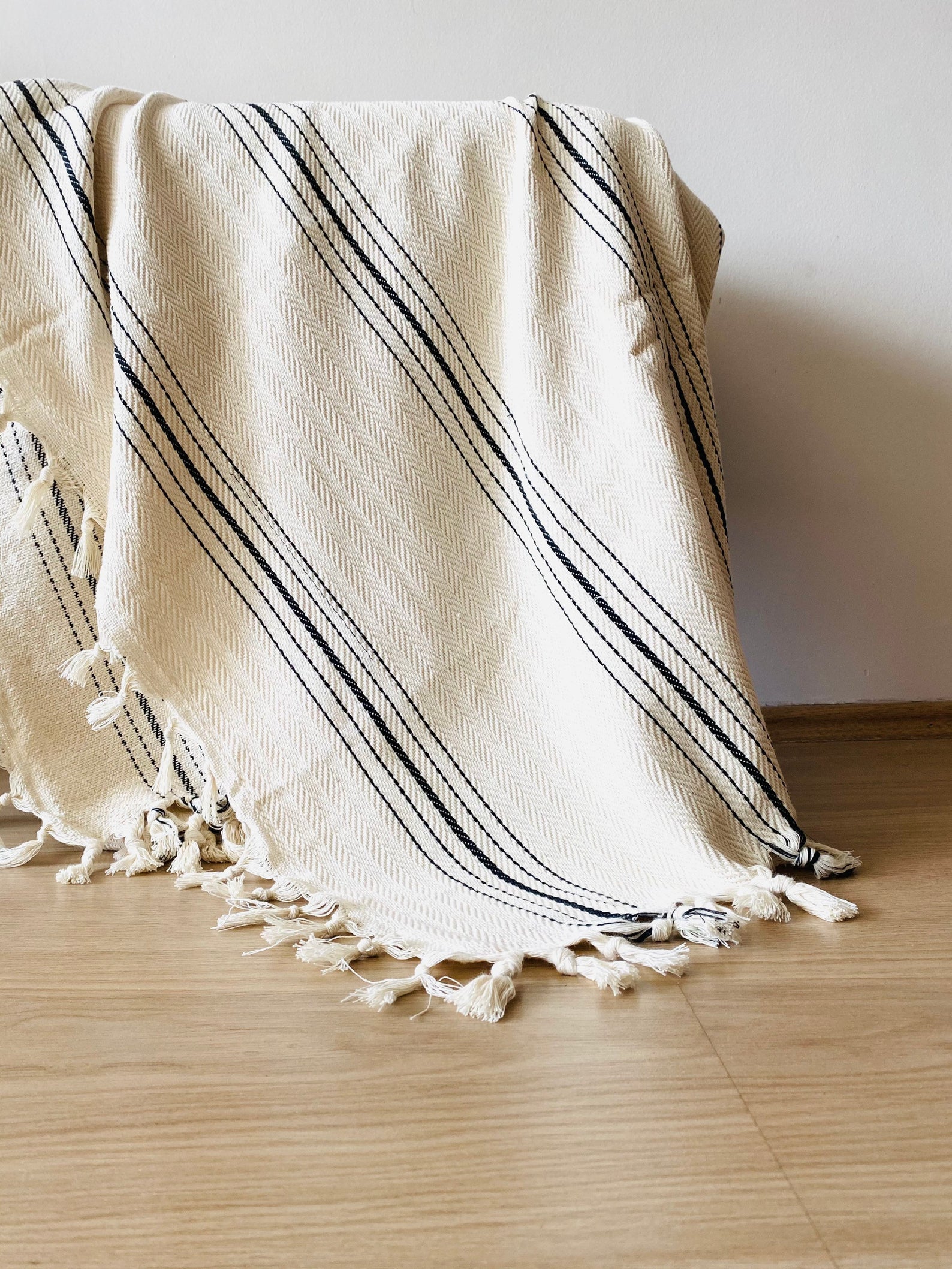The Bursa — Handwoven Cotton Cover - product photo 6